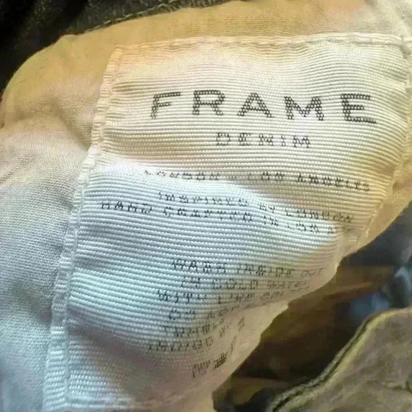 Frame Denim Le Crop Mini Bootcut Raw Hem Jeans Size 26 Blue jeans detail on leg - Picture 9 of 9